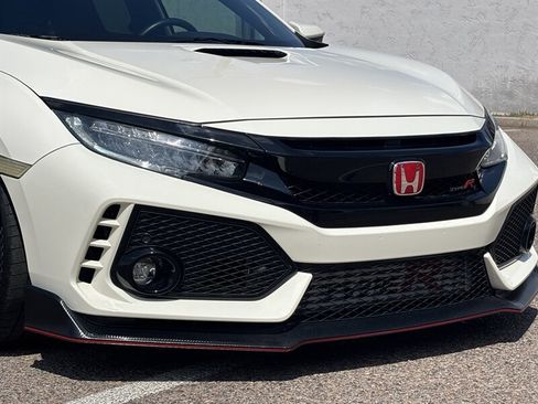 Used 2019 Honda Civic Type R image 10