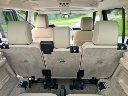 Used 2016 Land Rover LR4 HSE Silver Edition AWD/4WD image 73