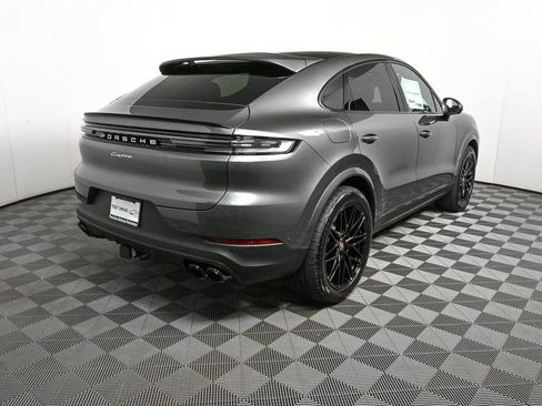 Used 2026 Porsche Cayenne Coupe AWD/4WD image 30