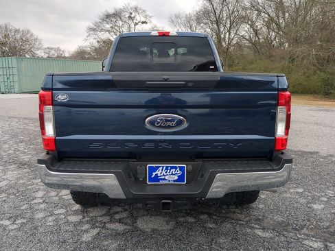 Used 2019 Ford F250 XL w/ STX Appearance Package image 4