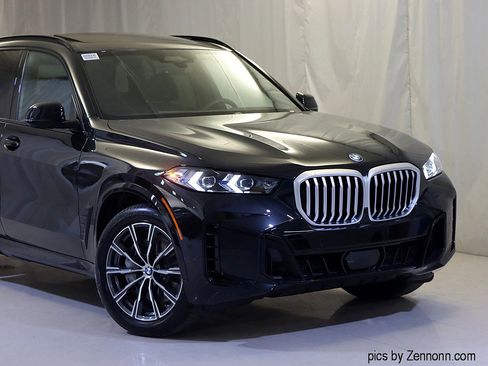 Used 2026 BMW X5 xDrive50e w/ Executive Package image 2