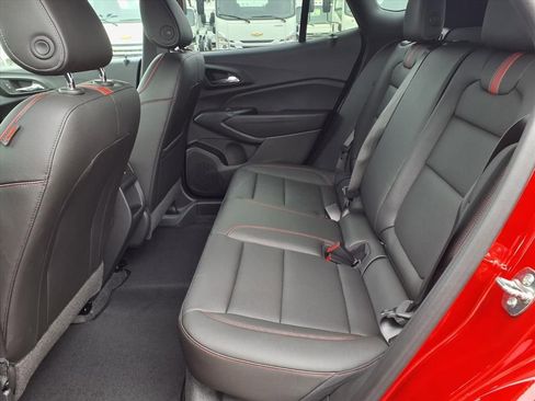 New 2026 Chevrolet Trax RS image 7