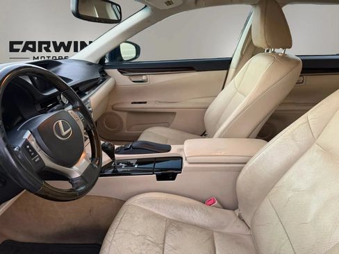 Used 2013 Lexus ES 350 w/ Luxury Pkg FWD image 13