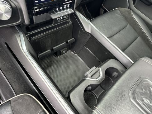 Used 2023 RAM 1500 Laramie image 35