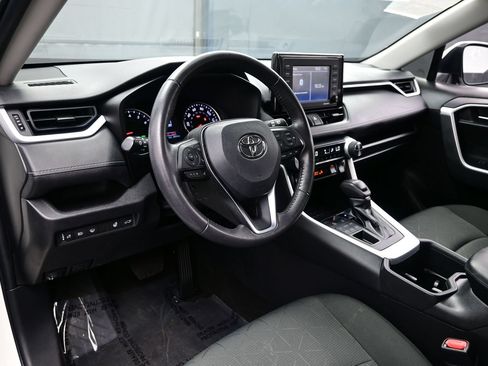 Used 2022 Toyota RAV4 XLE w/ Convenience Package AWD/4WD image 13