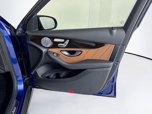Certified 2020 Mercedes-Benz GLC 300 4MATIC image 25