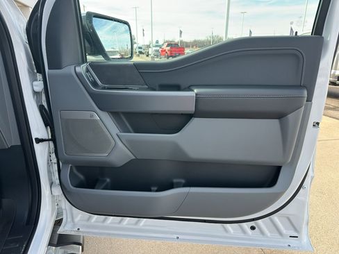 New 2025 Ford F150 XLT w/ Equipment Group 303A High image 31