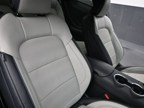 Used 2024 Ford Mustang GT Premium RWD image 21