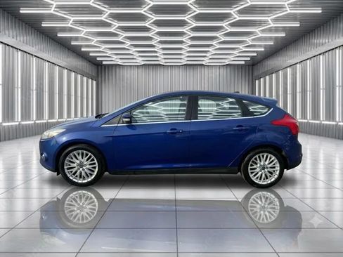 Used 2012 Ford Focus SEL FWD image 3