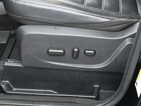 Certified 2017 Ford Escape Titanium w/ Equipment Group 301A FWD image 10