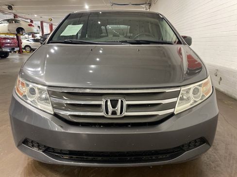 Used 2011 Honda Odyssey EX image 8