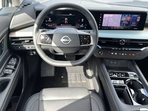 Used 2025 Nissan Murano SL AWD/4WD image 15