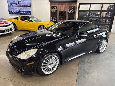 Used 2005 Mercedes-Benz SLK 55 AMG image 3