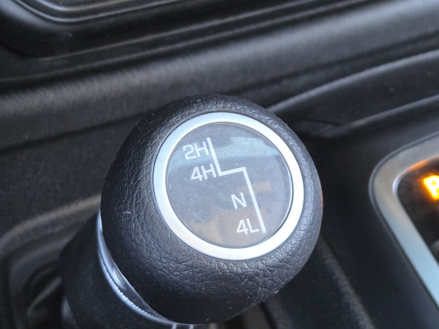 Used 2020 Jeep Wrangler Unlimited Sahara w/ LED Lighting Group AWD/4WD image 5