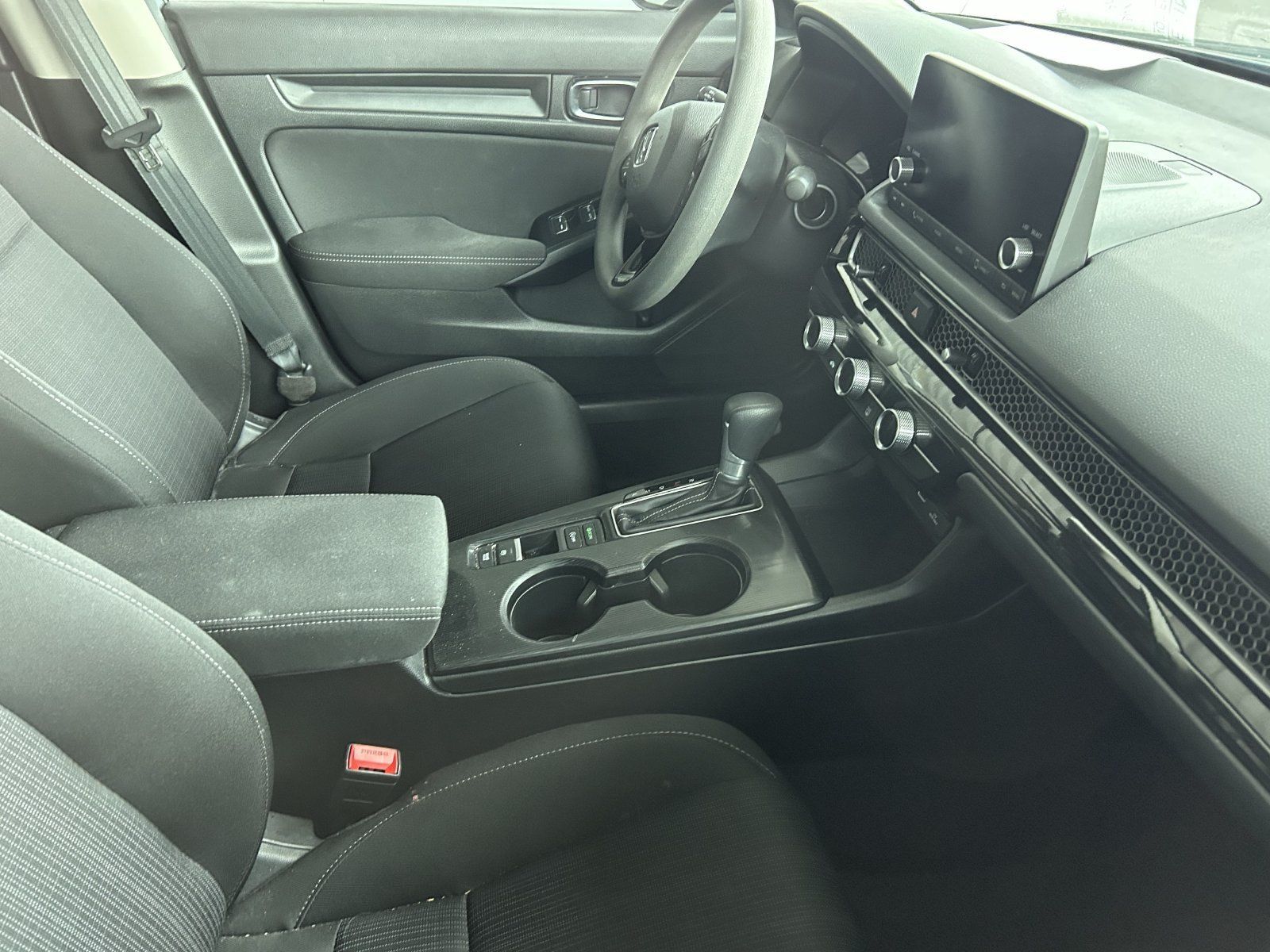 Used 2024 Honda Civic LX image 9