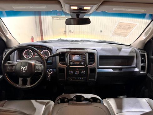 Used 2018 RAM 2500 Tradesman w/ Cold Weather Group image 18