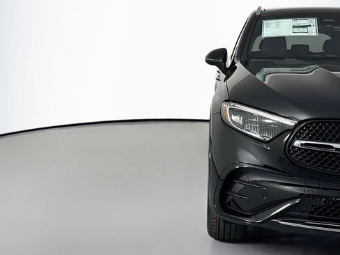 New 2026 Mercedes-Benz GLC 300 image 13