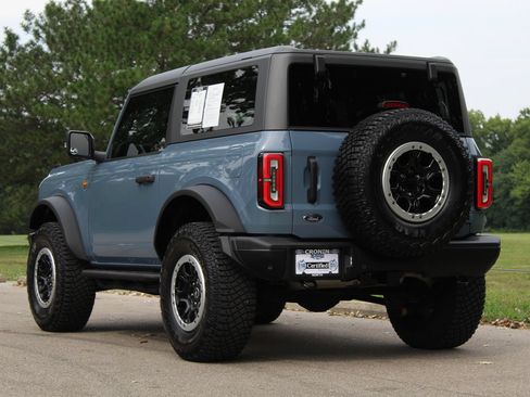 Used 2023 Ford Bronco Badlands AWD/4WD image 6