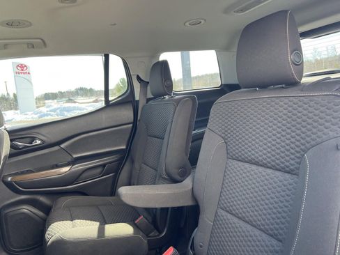 Used 2019 GMC Acadia SLE w/ Driver Alert Package I image 12