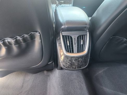 Used 2015 Buick LaCrosse Leather FWD image 28