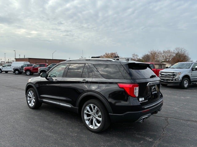 Used 2021 Ford Explorer Platinum w/ Equipment Group 601A AWD/4WD image 3