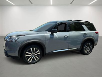 Used 2022 Nissan Pathfinder Platinum