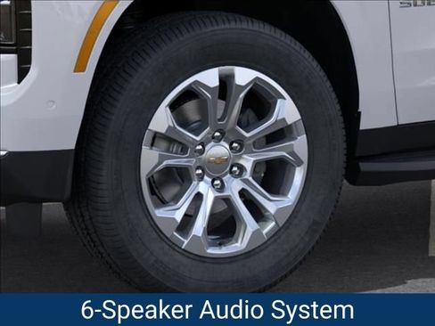 New 2026 Chevrolet Suburban LT w/ Comfort Package AWD/4WD image 10
