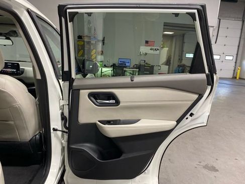 Certified 2023 Nissan Rogue SV w/ SV Premium B Package AWD/4WD image 26