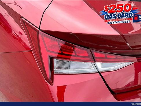 Used 2024 Hyundai Elantra Limited FWD image 29