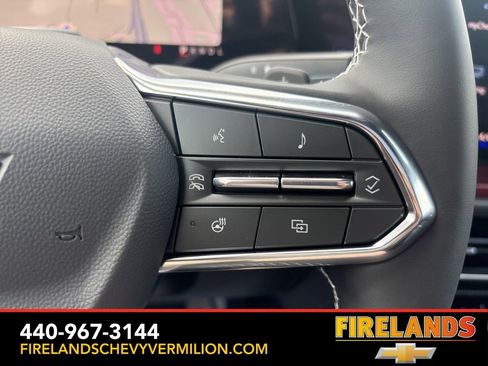 New 2026 Chevrolet Traverse Z71 w/ Enhanced Driving Package AWD/4WD image 4