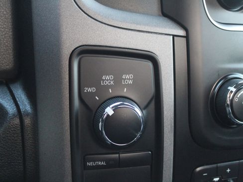 Used 2017 RAM 3500 Tradesman w/ Chrome Appearance Group image 24