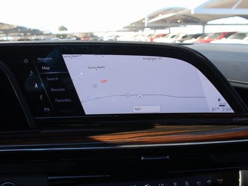 Used 2023 Cadillac Escalade Premium Luxury image 34