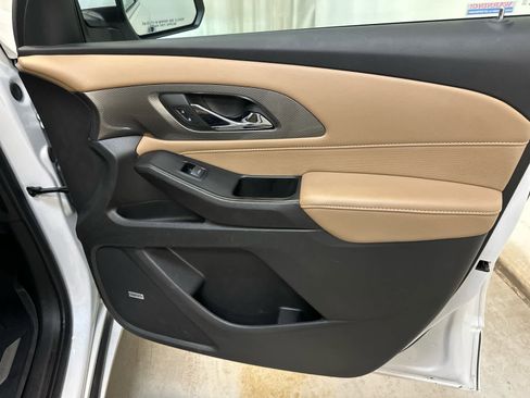 Used 2023 Chevrolet Traverse Premier w/ LPO, Floor Liner Package image 28