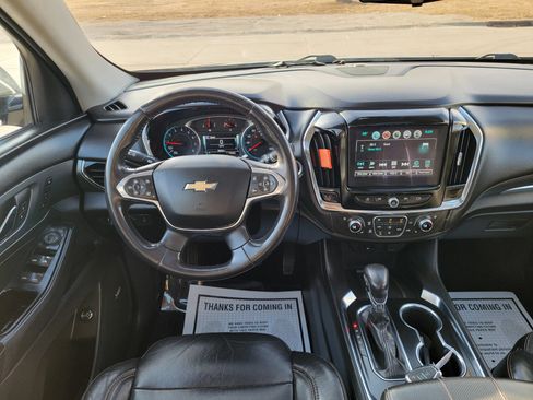 Used 2018 Chevrolet Traverse Premier AWD/4WD image 10
