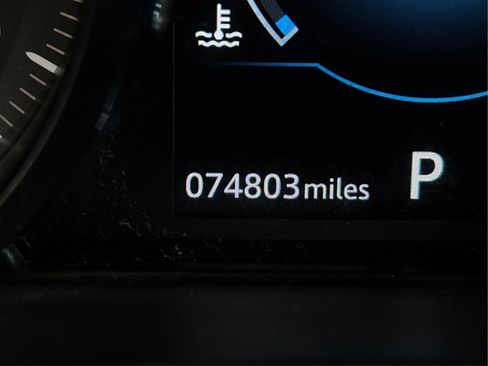 Used 2019 Jaguar F-PACE Premium AWD/4WD image 48