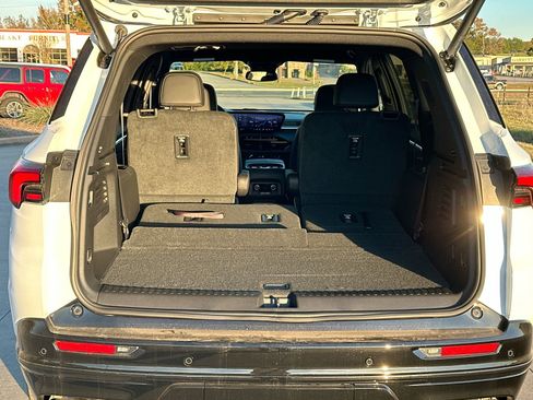 New 2026 Buick Enclave Sport Touring image 25