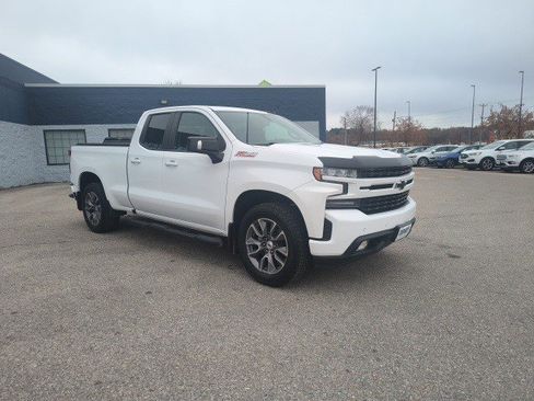 Used 2019 Chevrolet Silverado 1500 RST image 7