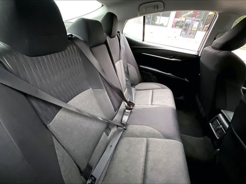 Used 2025 Toyota Camry LE FWD image 19