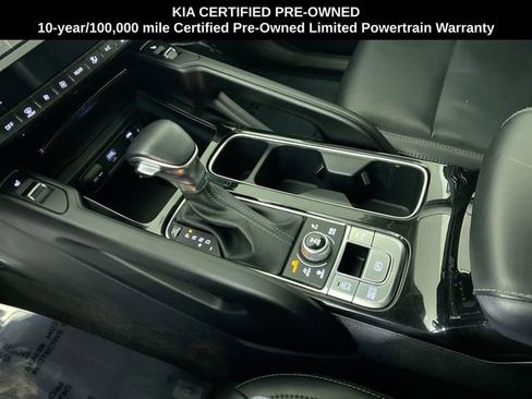 Certified 2024 Kia Telluride S w/ S Sunroof Package image 16