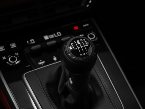 Certified 2024 Porsche 911 Carrera S RWD image 49