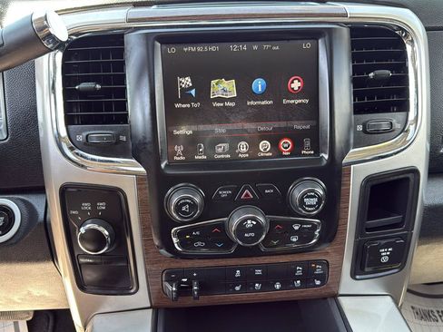Used 2016 RAM 2500 Laramie w/ Convenience Group AWD/4WD image 21