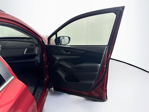 Used 2025 Subaru Ascent Premium image 33