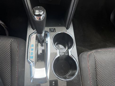 Used 2017 Chevrolet Equinox LS image 17