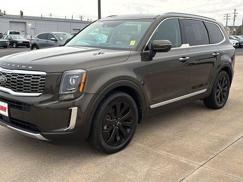 Used 2020 Kia Telluride S image 4