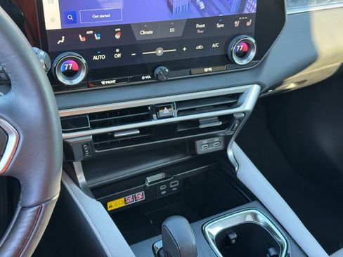 Certified 2024 Lexus RX 350 Premium image 37