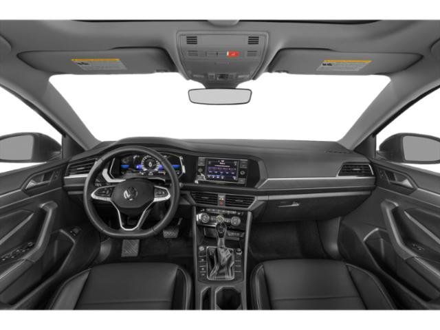 Used 2024 Volkswagen Jetta SE w/ Panoramic Sunroof Package FWD image 4