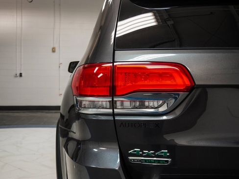 Used 2016 Jeep Grand Cherokee Limited image 41