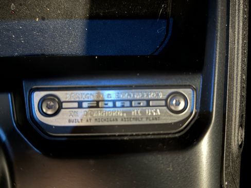 Used 2025 Ford Bronco 2-Door AWD/4WD image 17