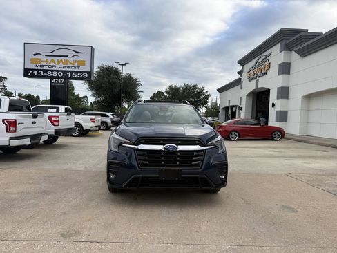 Used 2024 Subaru Ascent Limited w/ Technology Package AWD/4WD image 39
