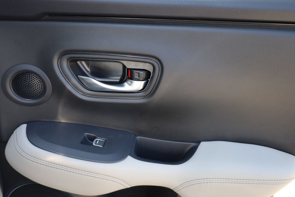 New 2027 Honda HR-V EX-L image 32
